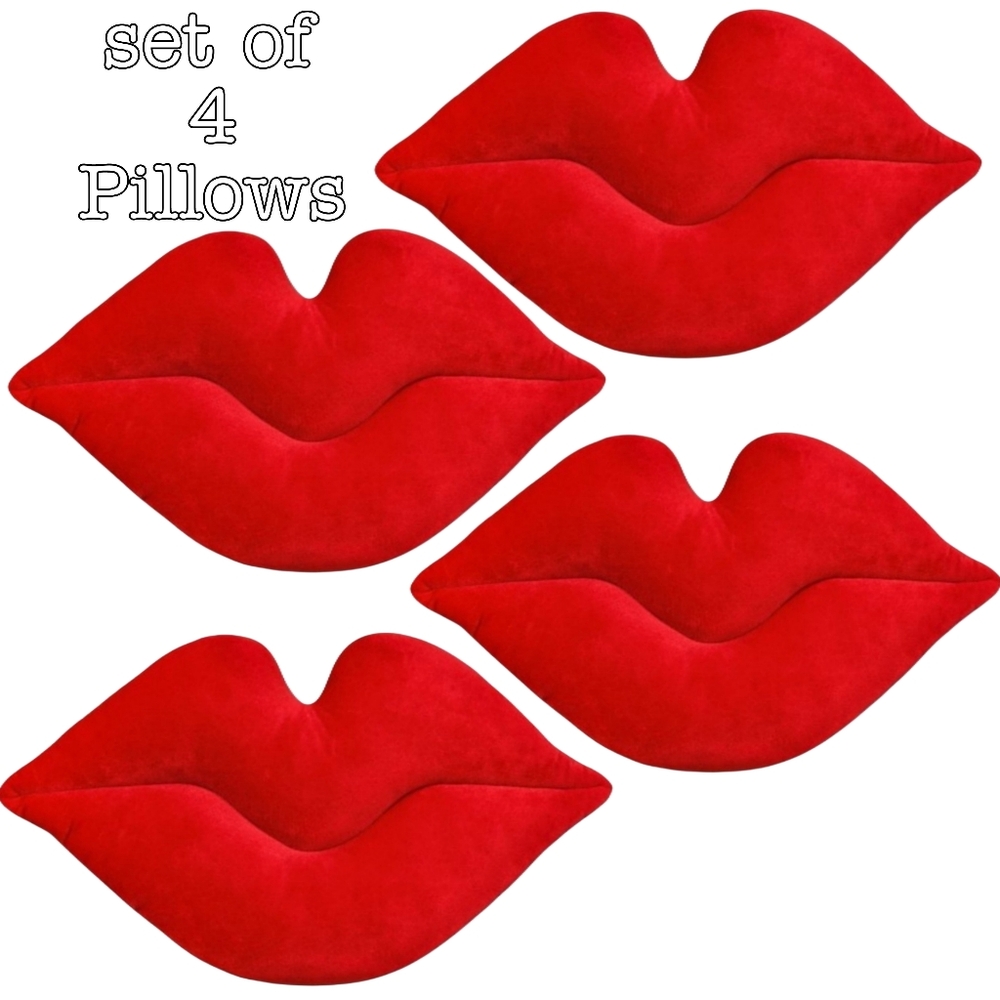 Set of 4 Room essentials lip pillow. 10"×17"